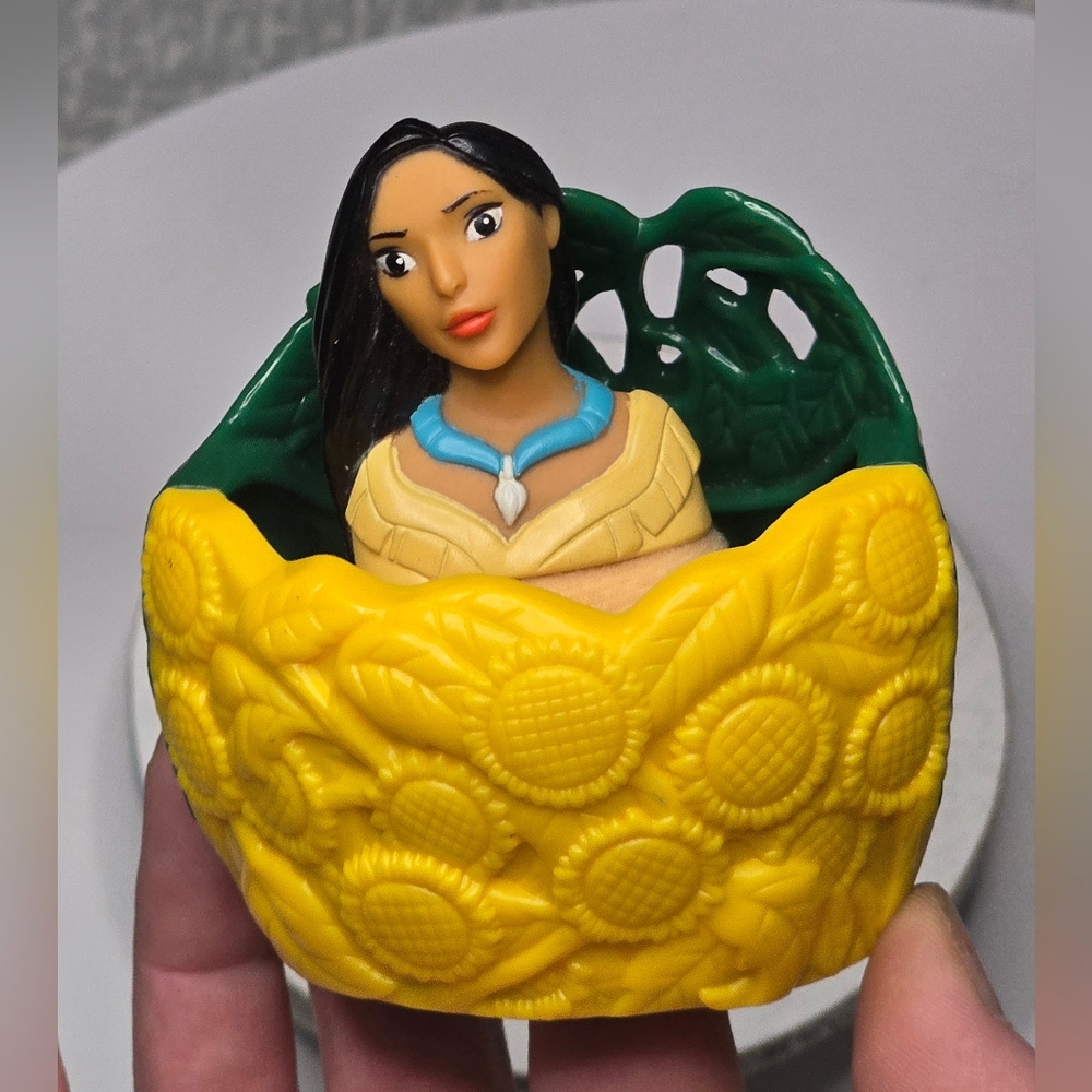 1996 Pocahontas Finger Puppet Burger King Kids Meal Toy [ Read Details ]